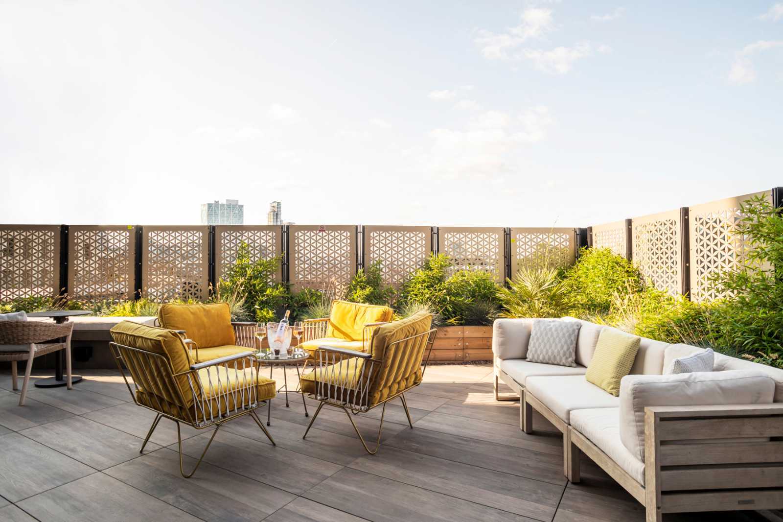Smart flat in Richmond near Tube Station in TW9 2JY, Richmond, Greater London, England, United Kingdom - Property image 12 - VivreStays