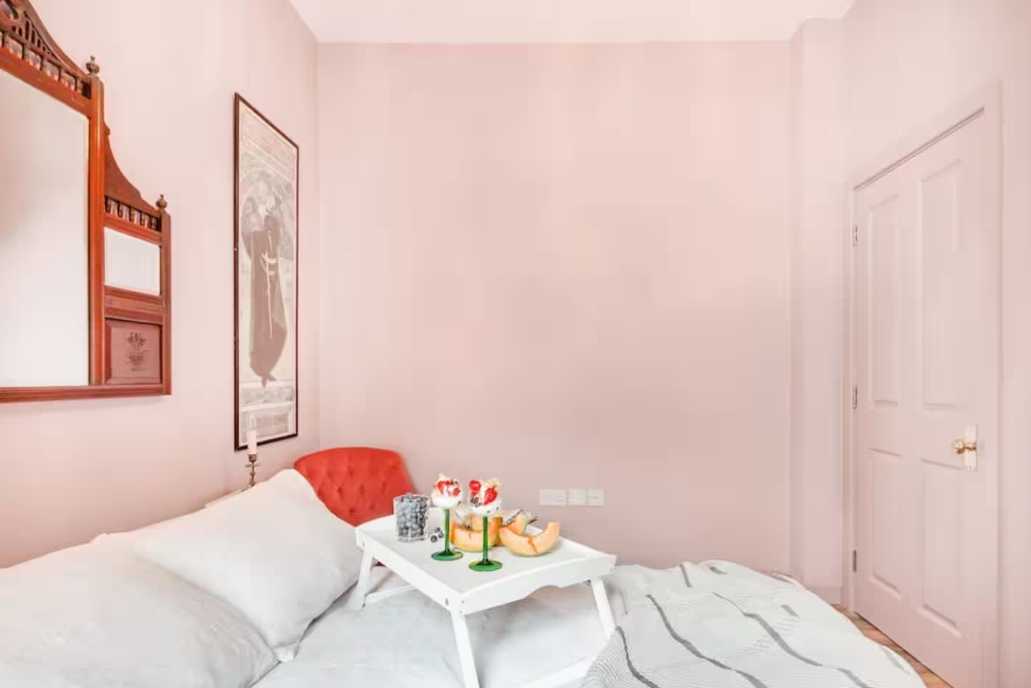 7 bed, 3 bath home | Parking | 2 minutes from Turnpike Lane | Garden + Roof Terrace | Courcy Road N8 in 17 Courcy Road, Haringey, London, N8 0QH, United Kingdom - Property image 18 - VivreStays