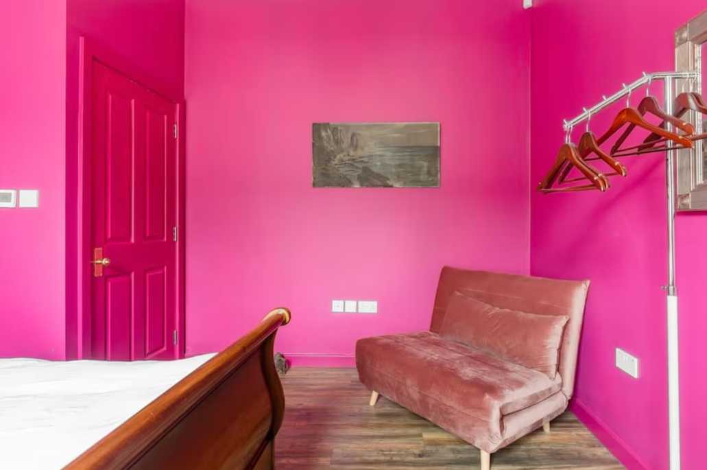 7 bed, 3 bath home | Parking | 2 minutes from Turnpike Lane | Garden + Roof Terrace | Courcy Road N8 in 17 Courcy Road, Haringey, London, N8 0QH, United Kingdom - Property image 20 - VivreStays