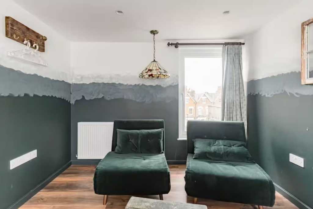 7 bed, 3 bath home | Parking | 2 minutes from Turnpike Lane | Garden + Roof Terrace | Courcy Road N8 in 17 Courcy Road, Haringey, London, N8 0QH, United Kingdom - Property image 22 - VivreStays