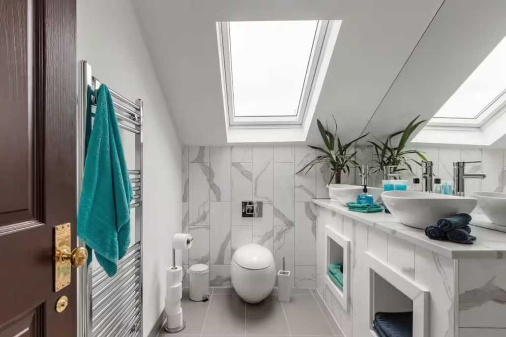 7 bed, 3 bath home | Parking | 2 minutes from Turnpike Lane | Garden + Roof Terrace | Courcy Road N8 in 17 Courcy Road, Haringey, London, N8 0QH, United Kingdom - Property image 25 - VivreStays