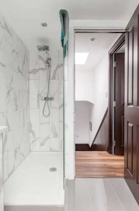 7 bed, 3 bath home | Parking | 2 minutes from Turnpike Lane | Garden + Roof Terrace | Courcy Road N8 in 17 Courcy Road, Haringey, London, N8 0QH, United Kingdom - Property image 26 - VivreStays