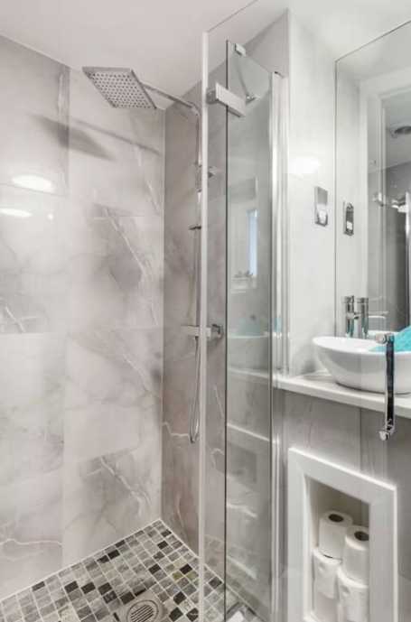 7 bed, 3 bath home | Parking | 2 minutes from Turnpike Lane | Garden + Roof Terrace | Courcy Road N8 in 17 Courcy Road, Haringey, London, N8 0QH, United Kingdom - Property image 30 - VivreStays