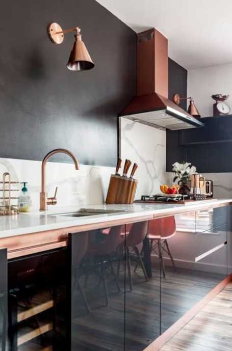 7 bed, 3 bath home | Parking | 2 minutes from Turnpike Lane | Garden + Roof Terrace | Courcy Road N8 in 17 Courcy Road, Haringey, London, N8 0QH, United Kingdom - Property image 5 - VivreStays