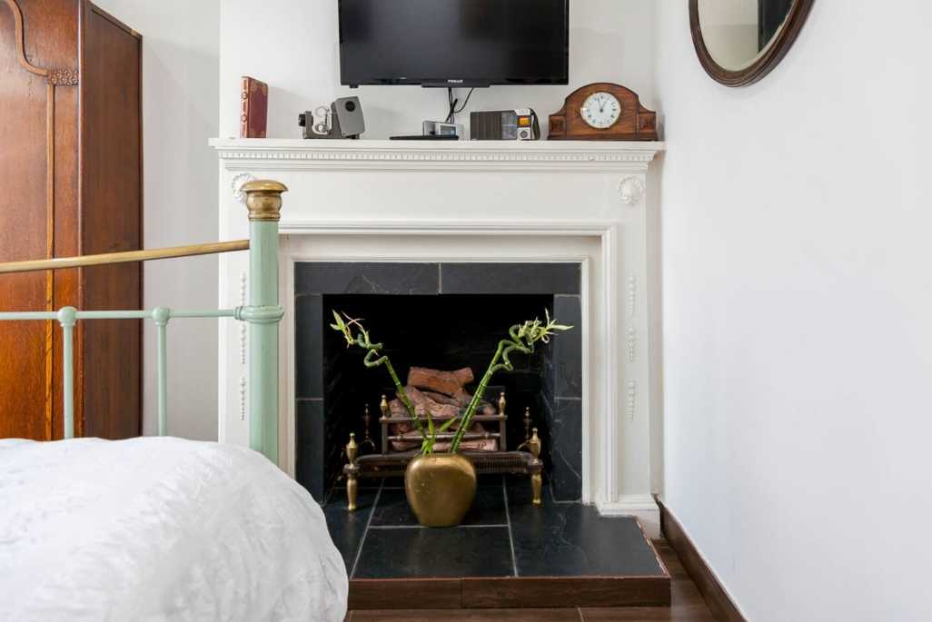 6 bed, 3 bath | Parking | Garden | Air conditioning | Downhills Way N17 in 62 Downhills Way, N17 6BB - Property image 20 - VivreStays