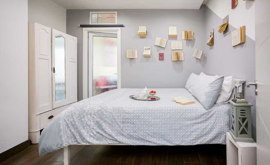 6 bed, 3 bath | Parking | Garden | Air conditioning | Downhills Way N17 in 62 Downhills Way, N17 6BB - Property image 21 - VivreStays