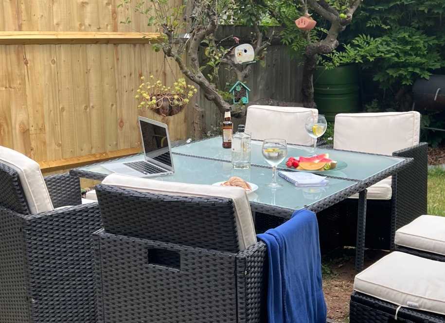 6 bed, 3 bath | Parking | Garden | Air conditioning | Downhills Way N17 in 62 Downhills Way, N17 6BB - Property image 45 - VivreStays