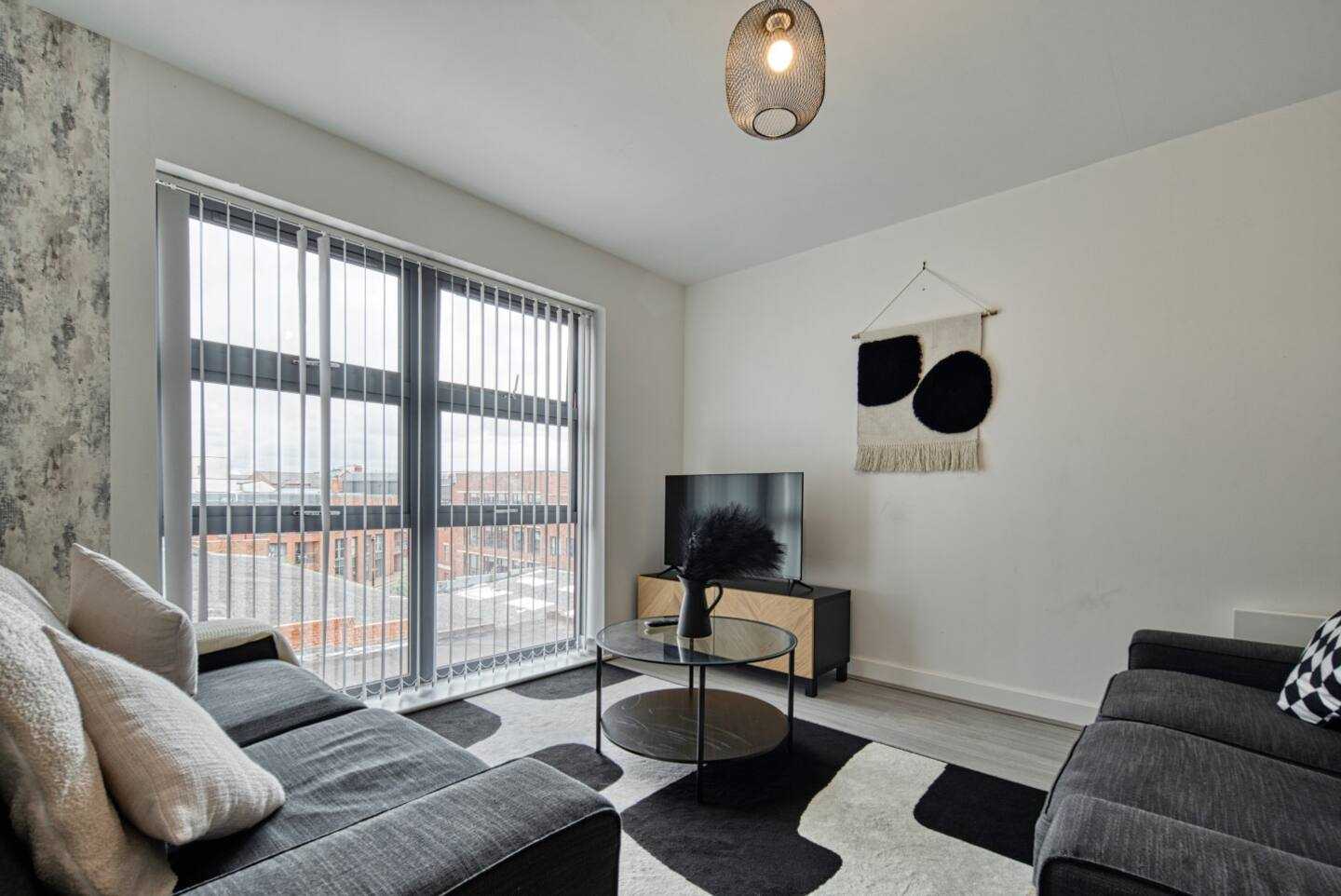 Jewellery Courts Flat 44 serviced apartment - Birmingham - VivreStays