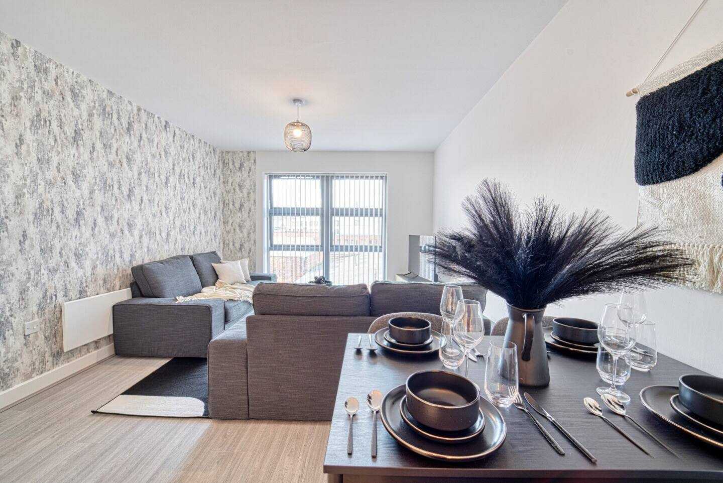 Jewellery Courts Flat 44 in 62 Northwood Street, B3 1TT - Property image 11 - VivreStays