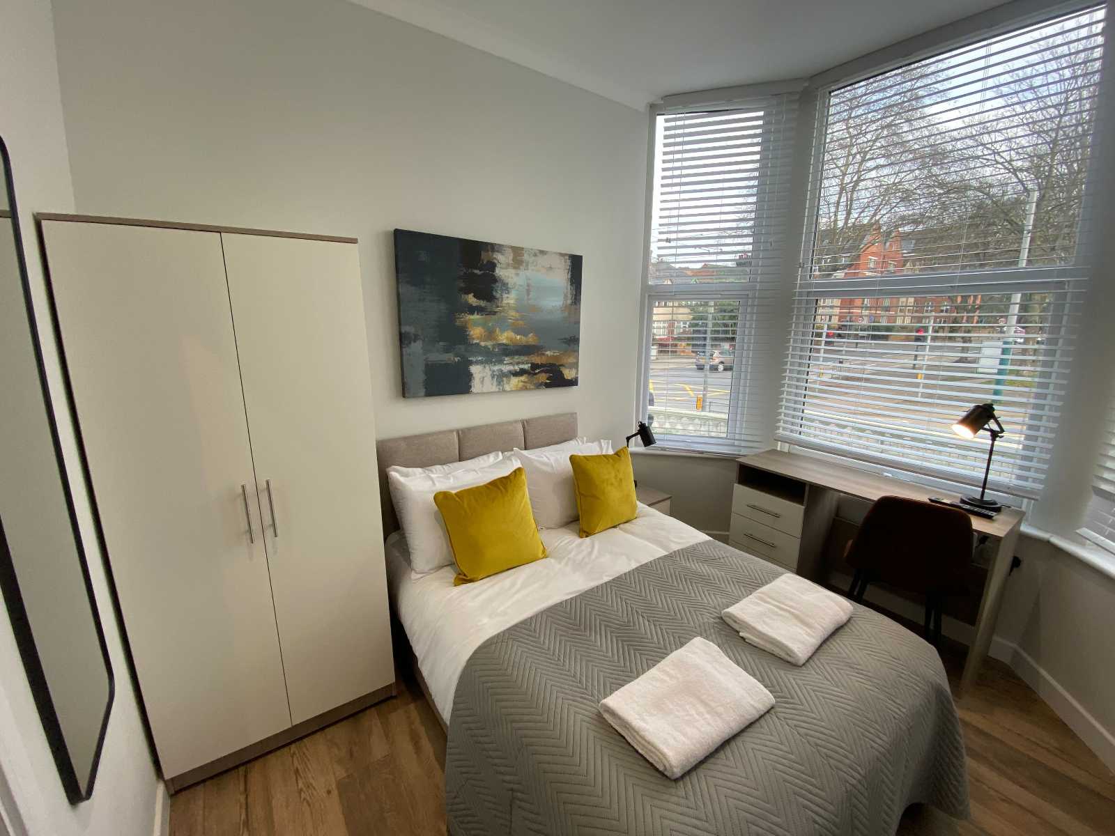 Noel Suites Flat D serviced apartment - Nottingham - VivreStays
