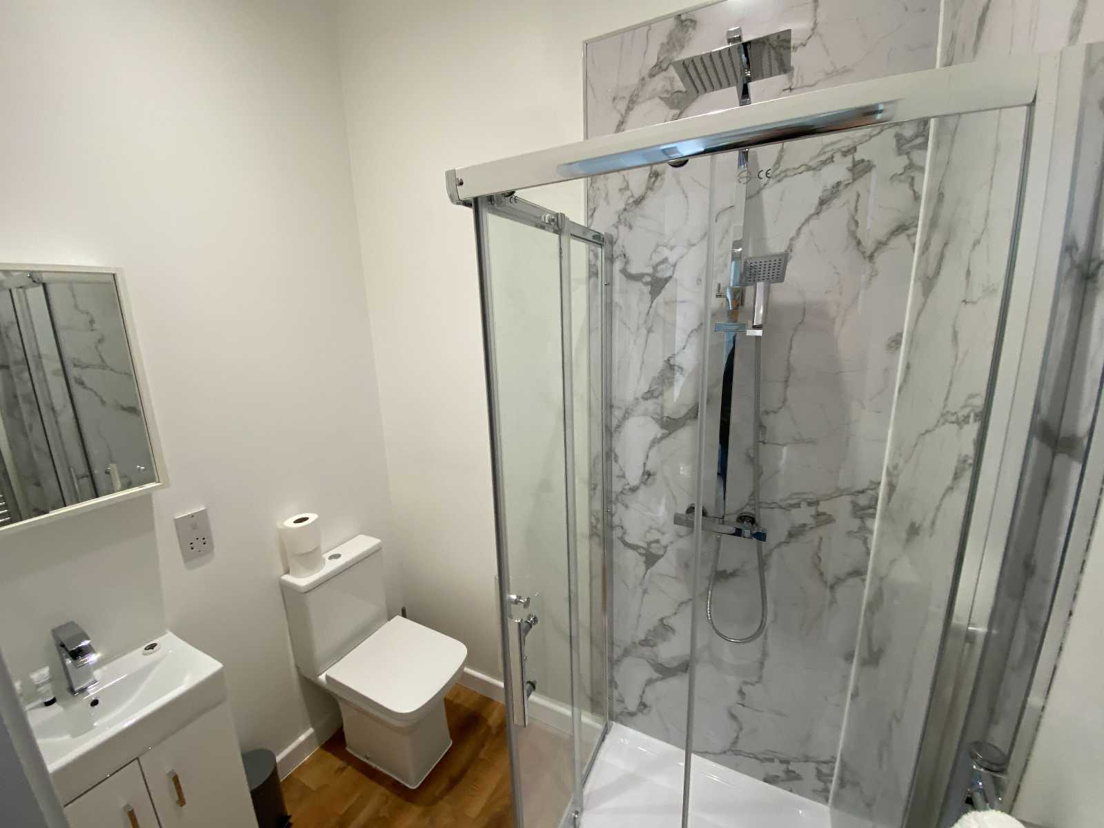 View Noel Suites Flat D in 35-37 Noel Street, NG7 6AQ Noel Suites Flat D in 35-37 Noel Street, NG7 6AQ - Property image 13 - VivreStays