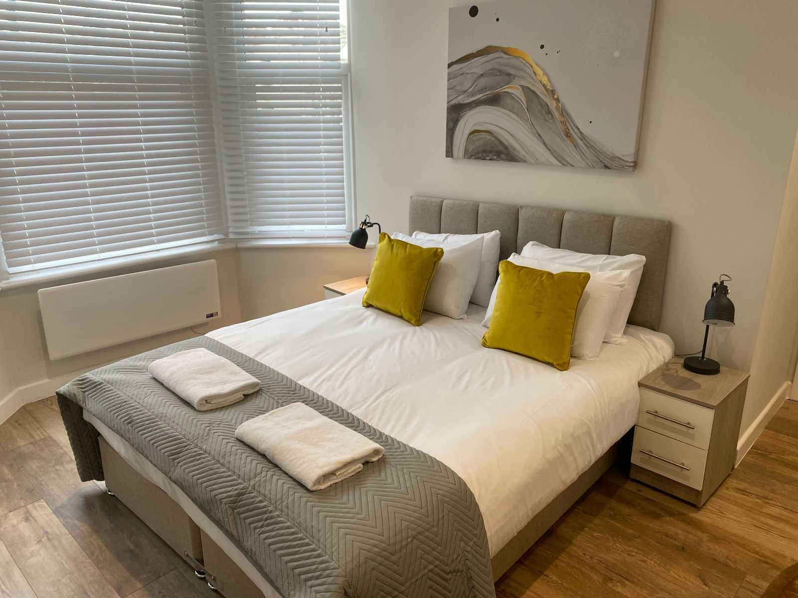 View Noel Suites Flat D in 35-37 Noel Street, NG7 6AQ Noel Suites Flat D in 35-37 Noel Street, NG7 6AQ - Property image 6 - VivreStays