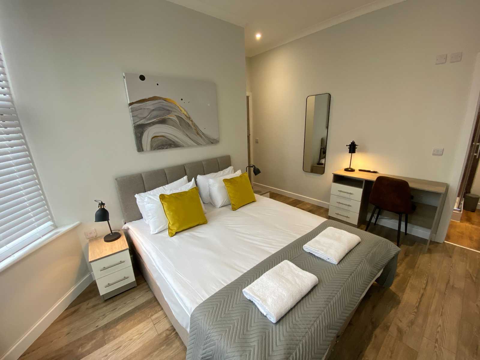View Noel Suites Flat D in 35-37 Noel Street, NG7 6AQ Noel Suites Flat D in 35-37 Noel Street, NG7 6AQ - Property image 7 - VivreStays