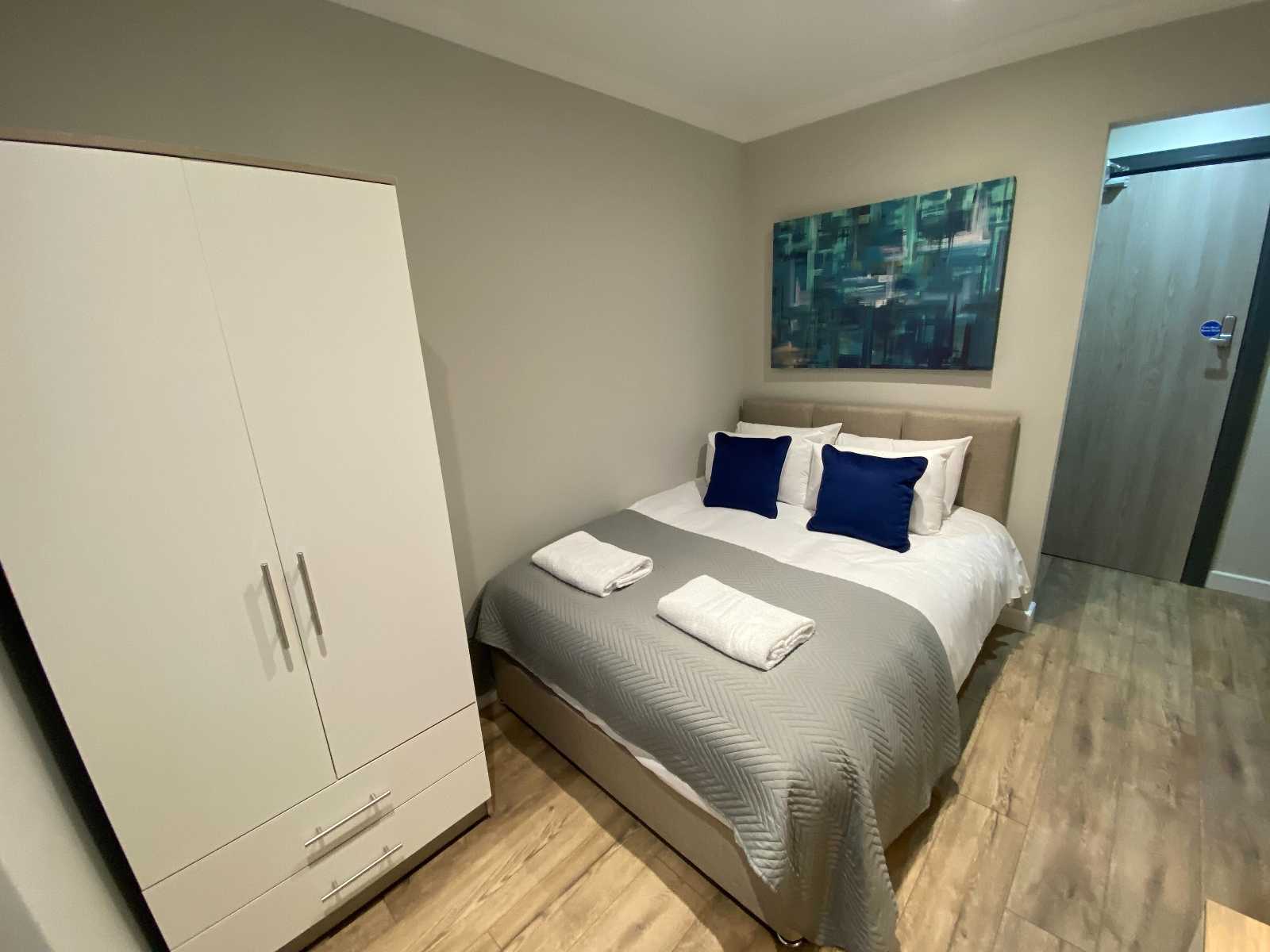 View Noel Suites Flat G in 35-37 Noel Street, NG7 6AQ Noel Suites Flat G in 35-37 Noel Street, NG7 6AQ - Property image 2 - VivreStays