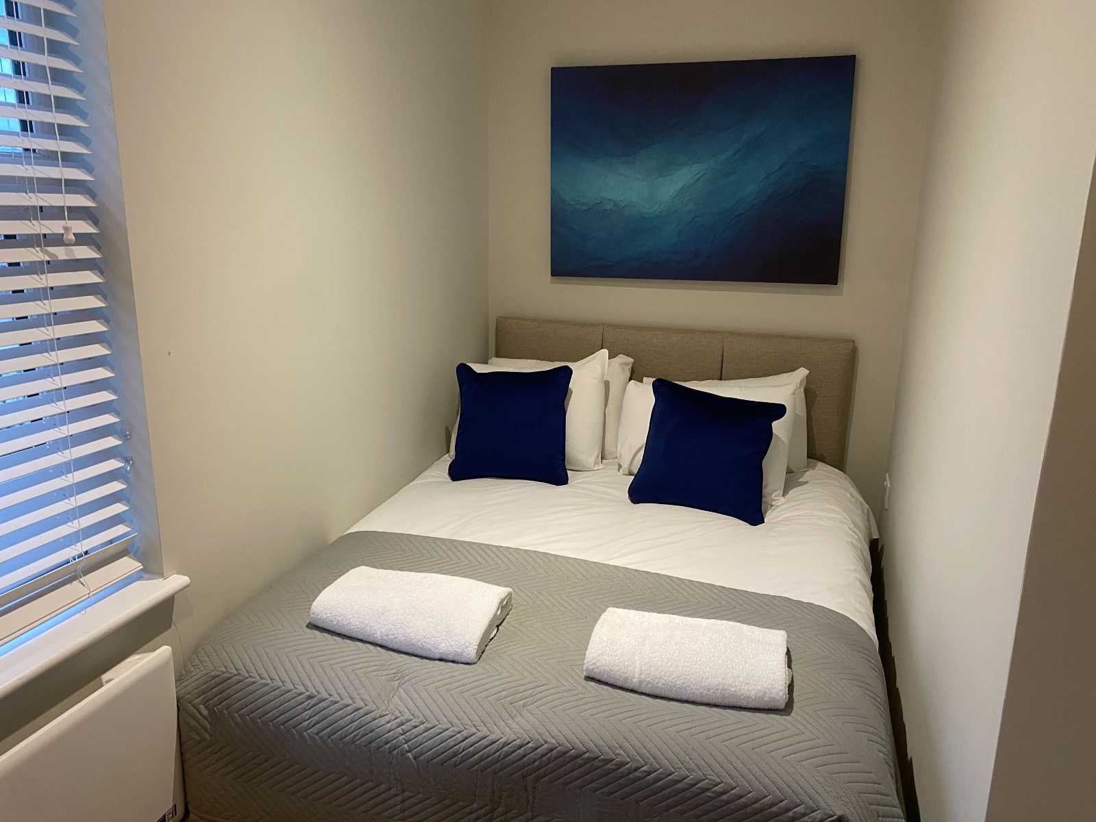 View Noel Suites Flat G in 35-37 Noel Street, NG7 6AQ Noel Suites Flat G in 35-37 Noel Street, NG7 6AQ - Property image 4 - VivreStays