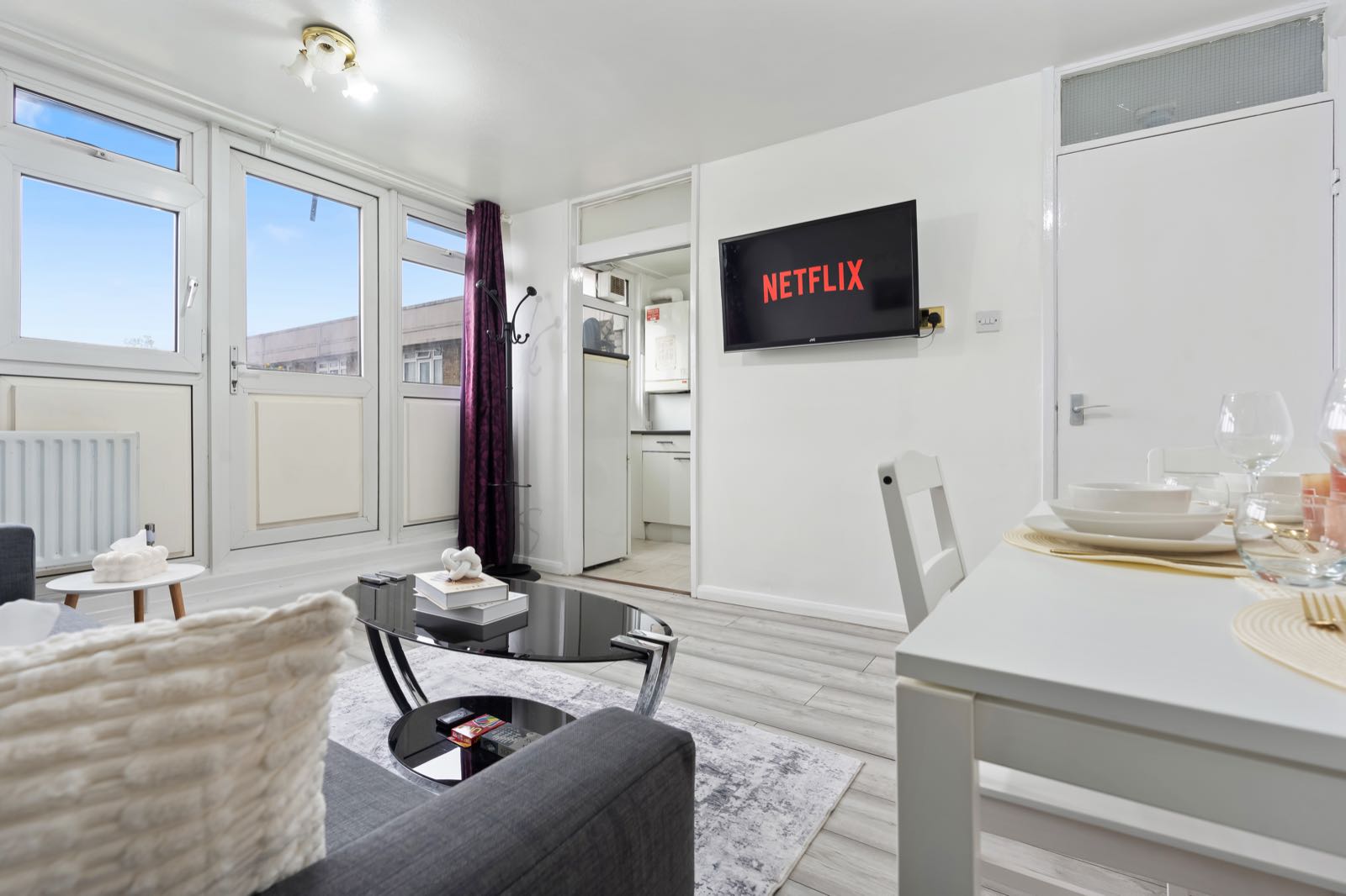 Cosy 1-Bed Apartment In The Heart Of Stockwell in SW9 0UG, London, Greater London, England, United Kingdom - Property image 8 - VivreStays