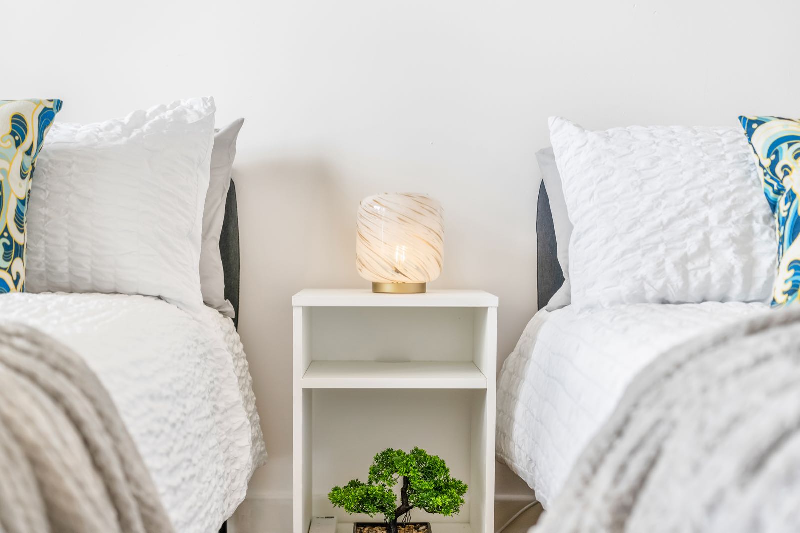 Cosy 1-Bedroom Apartment In Birmingham City Centre in B15 2EE, Birmingham, West Midlands, England, United Kingdom - Property image 2 - VivreStays