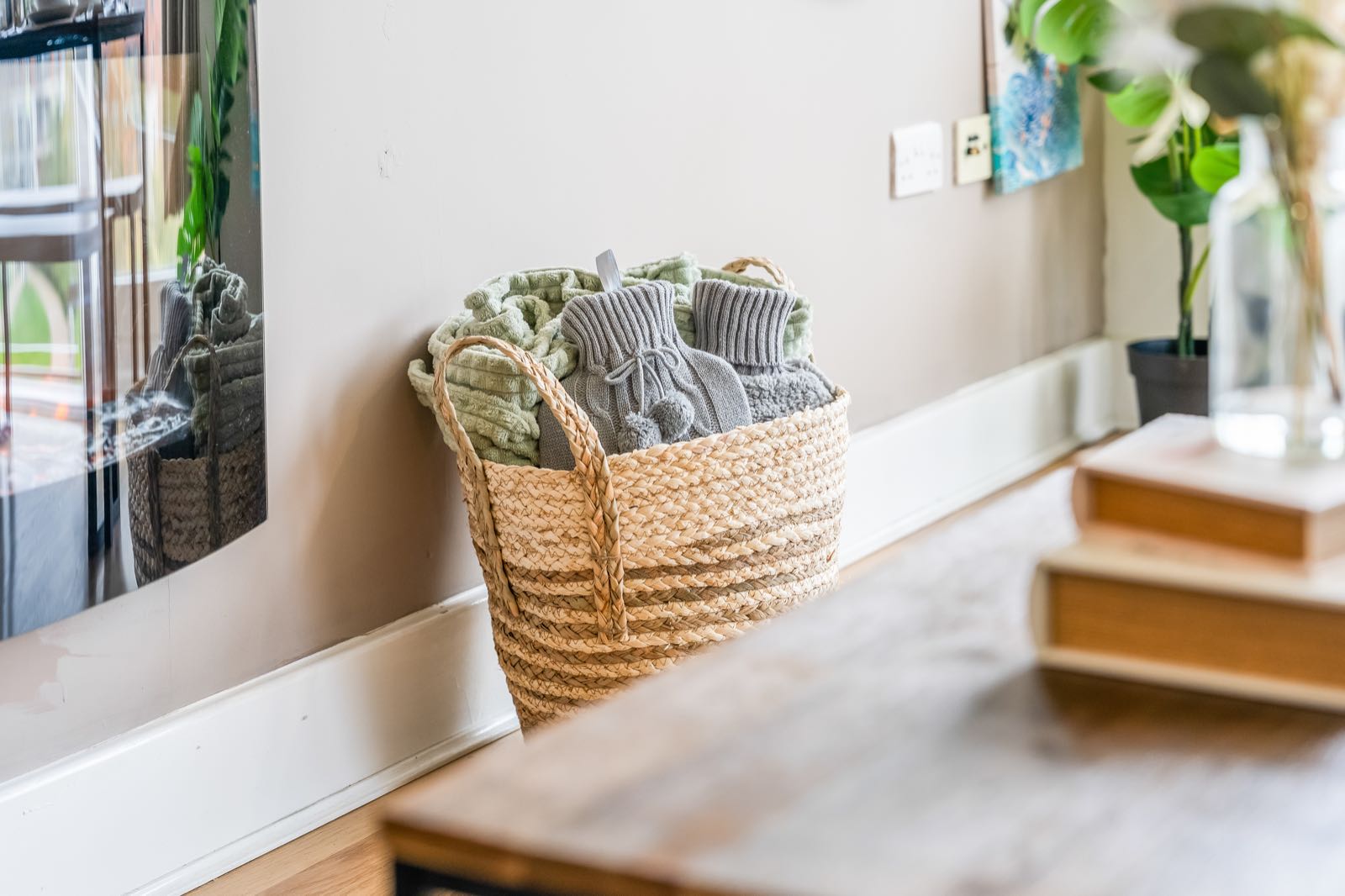 Cosy 1-Bedroom Apartment In Birmingham City Centre in B15 2EE, Birmingham, West Midlands, England, United Kingdom - Property image 30 - VivreStays