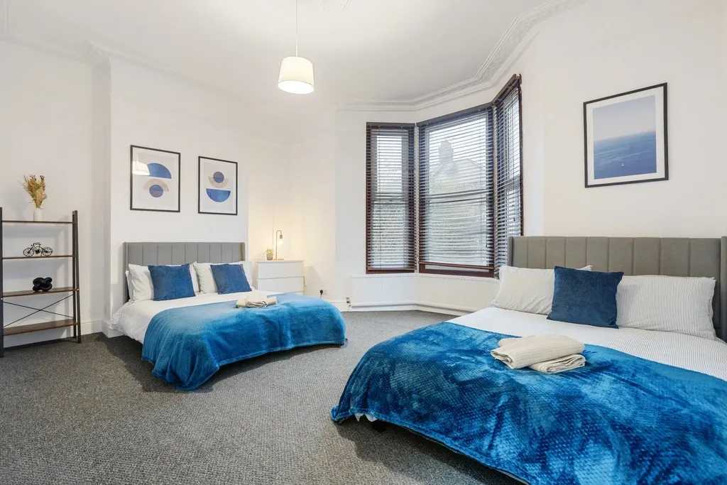 3 bed, 1 bath | Ground Floor | Free Parking | The Avenue N8 in 15 The Avenue, Haringey, London, N8 0JR, United Kingdom - Property image 9 - VivreStays