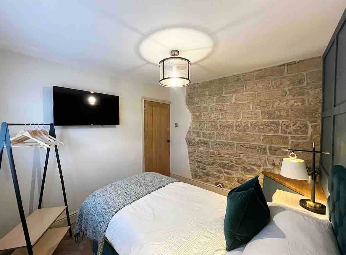 3 bed, 1 bath | FREE Parking | Bullers Green NE61 in NE61 1DF - Property image 6 - VivreStays