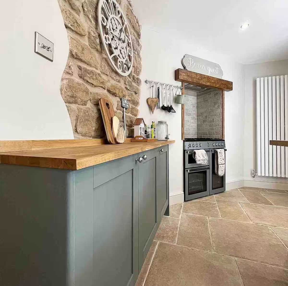 3 bed, 1 bath | FREE Parking | Bullers Green NE61 in NE61 1DF - Property image 17 - VivreStays