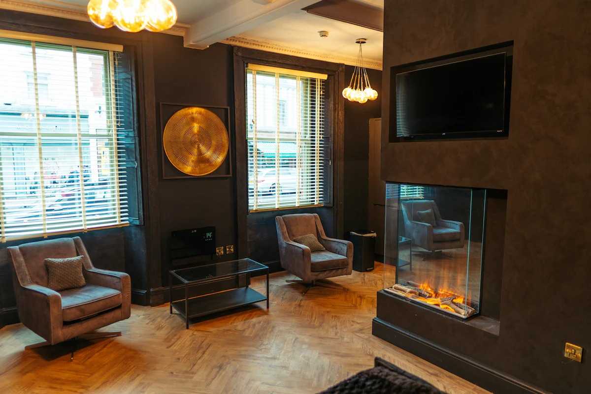 1 bed, 1 bath | GF | STUDIO | Bridge Street NE61 serviced apartment - Morpeth - VivreStays