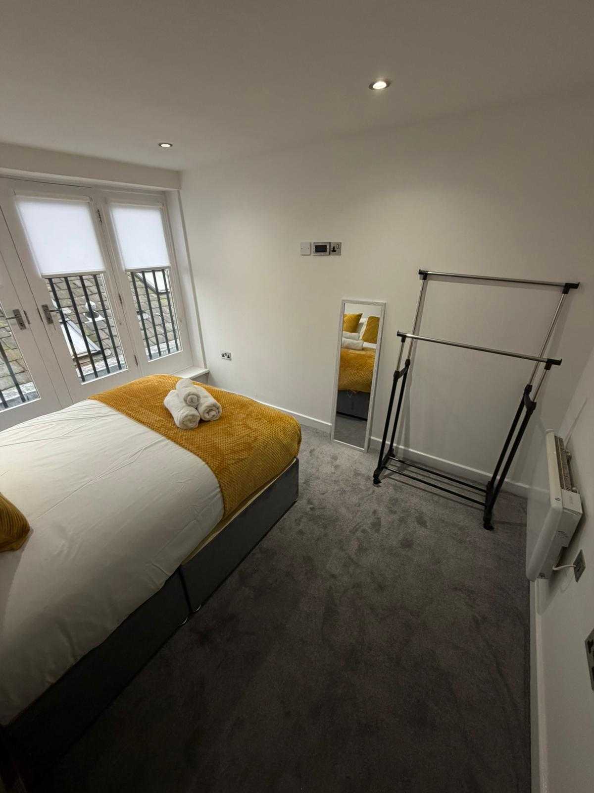 City Centre Duplex Apartment Liverpool by StaySavvy Accommodation (1) in 38 Victoria Street, Liverpool, L1 6BX, United Kingdom - Property image 18 - VivreStays