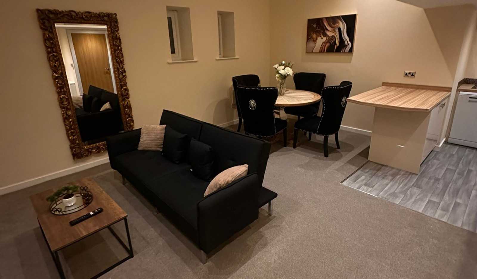 City Centre Duplex Apartment Liverpool by StaySavvy Accommodation (1) in 38 Victoria Street, Liverpool, L1 6BX, United Kingdom - Property image 37 - VivreStays