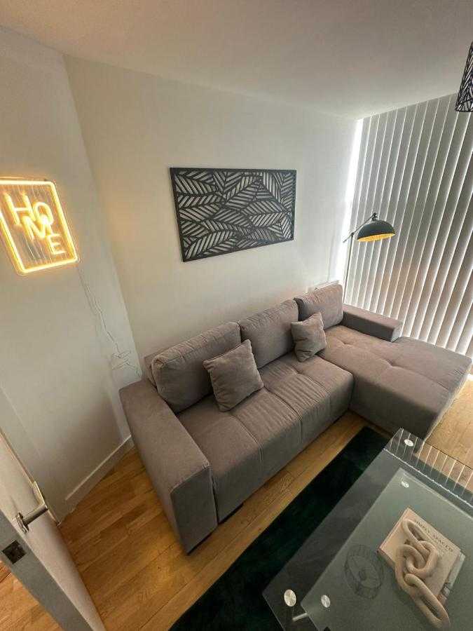City View One Bedroom Apartment by StaySavvy Accommodation in 46 Cheapside, Liverpool, L3 2HA, United Kingdom - Property image 31 - VivreStays