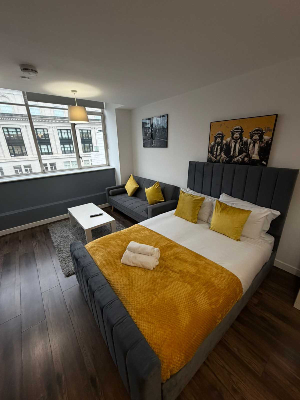 City View Studio Apartment – Liverpool by StaySavvy Accommodation in 7 The Strand, Liverpool, L2 0PP, United Kingdom - Property image 8 - VivreStays