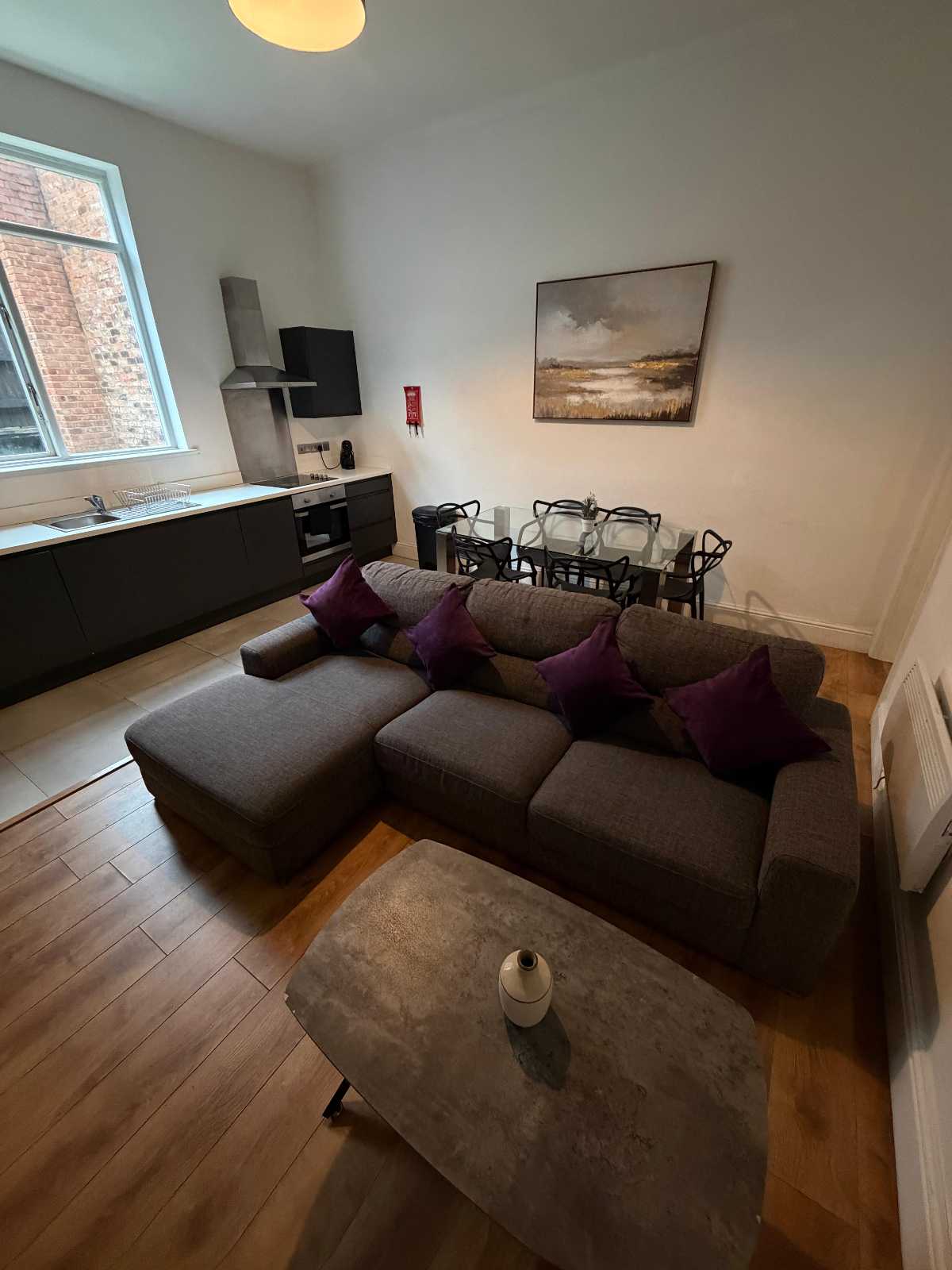 View Spacious 4BR Central Liverpool + Private Terrace in 88 Bold Street, Liverpool, L1 4HY, United Kingdom Spacious 4BR Central Liverpool + Private Terrace in 88 Bold Street, Liverpool, L1 4HY, United Kingdom - Property image 8 - VivreStays