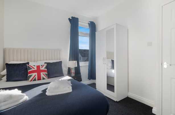4 West Terrace by Mia Partners serviced apartment - Crook - VivreStays