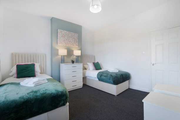 4 West Terrace by Mia Partners in 4 West Terrace, Billy Row, Crook, DL15 9SS, United Kingdom - Property image 3 - VivreStays