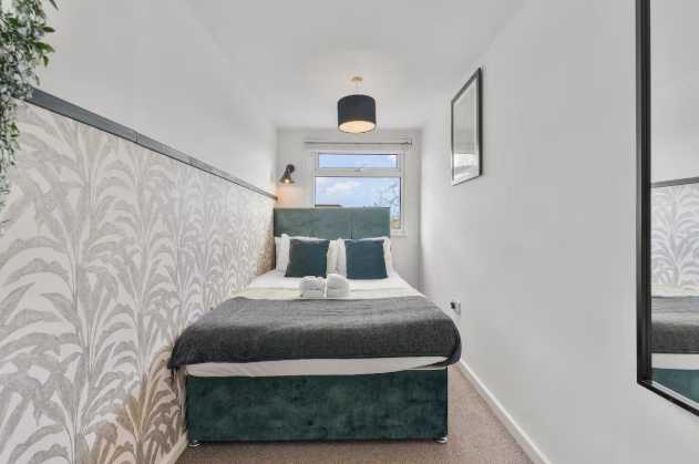 Woodleigh Gardens by Mia Partners in 115 Woodleigh Gardens, BS14 9JG - Property image 7 - VivreStays