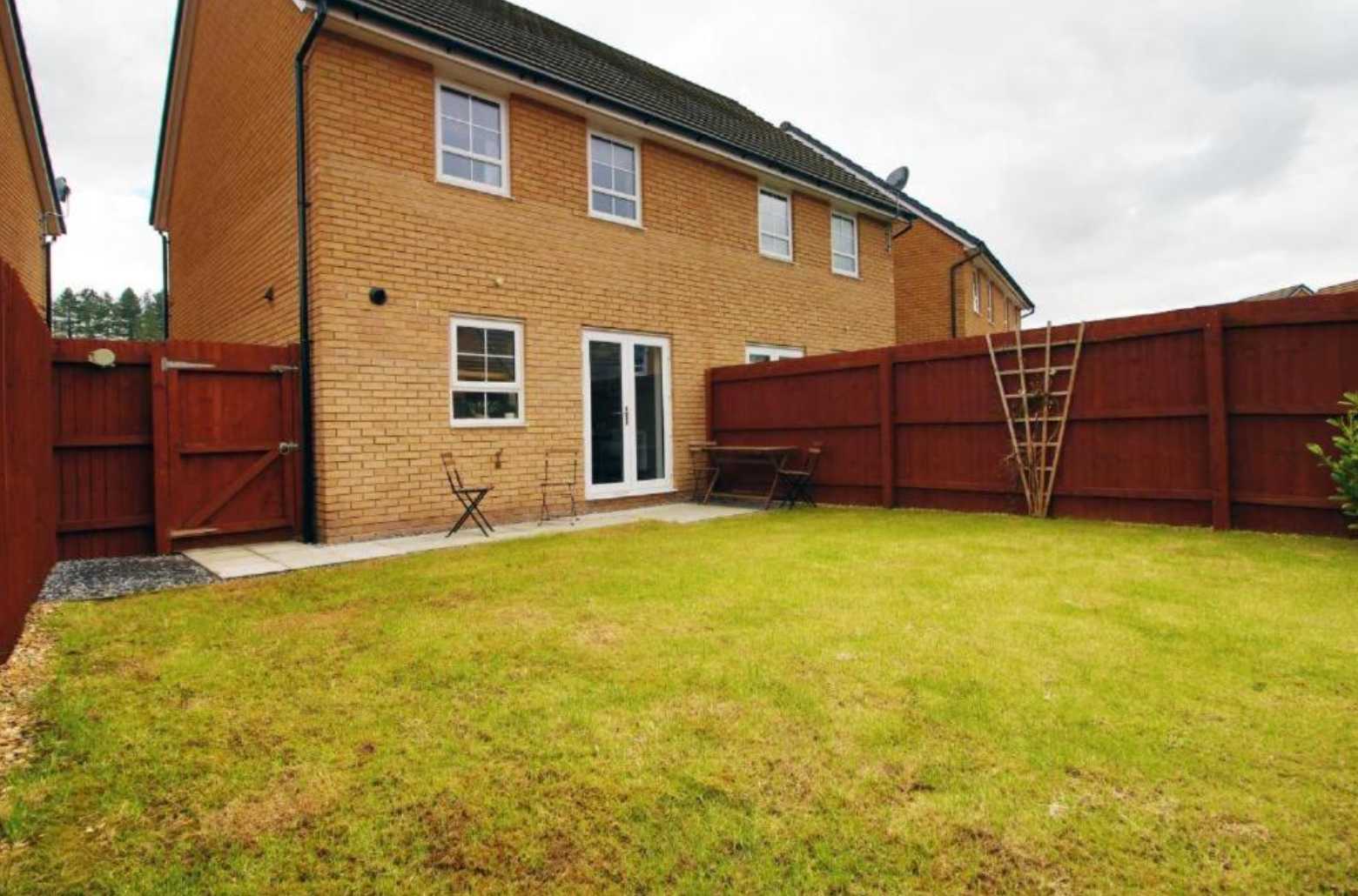 Ebbw House by Mia Partners in 25 De Haia Road, Newport, NP10 9NT, United Kingdom - Property image 15 - VivreStays