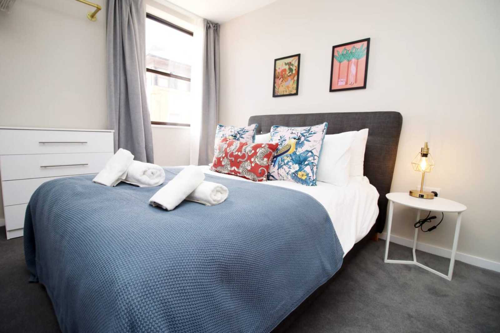 Flat 49 Waterside Place by Mia Partners serviced apartment - Taunton - VivreStays