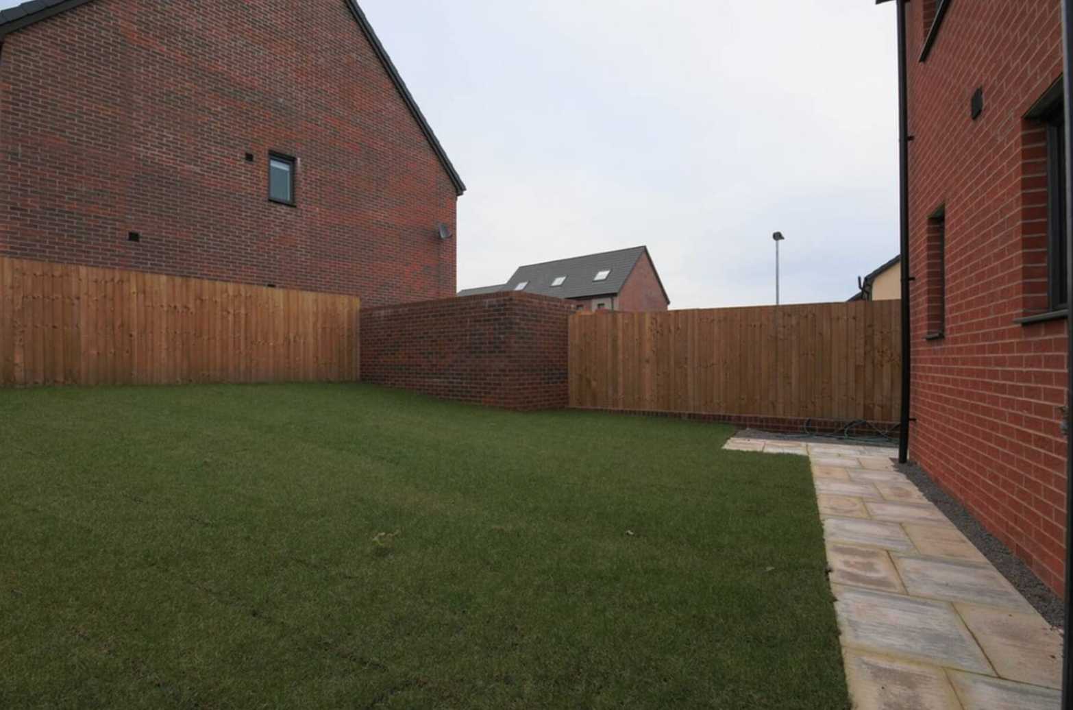 Rhodfa Hughes by Mia Partners in 25 Rhodfa Hughes, CF3 6YY - Property image 22 - VivreStays