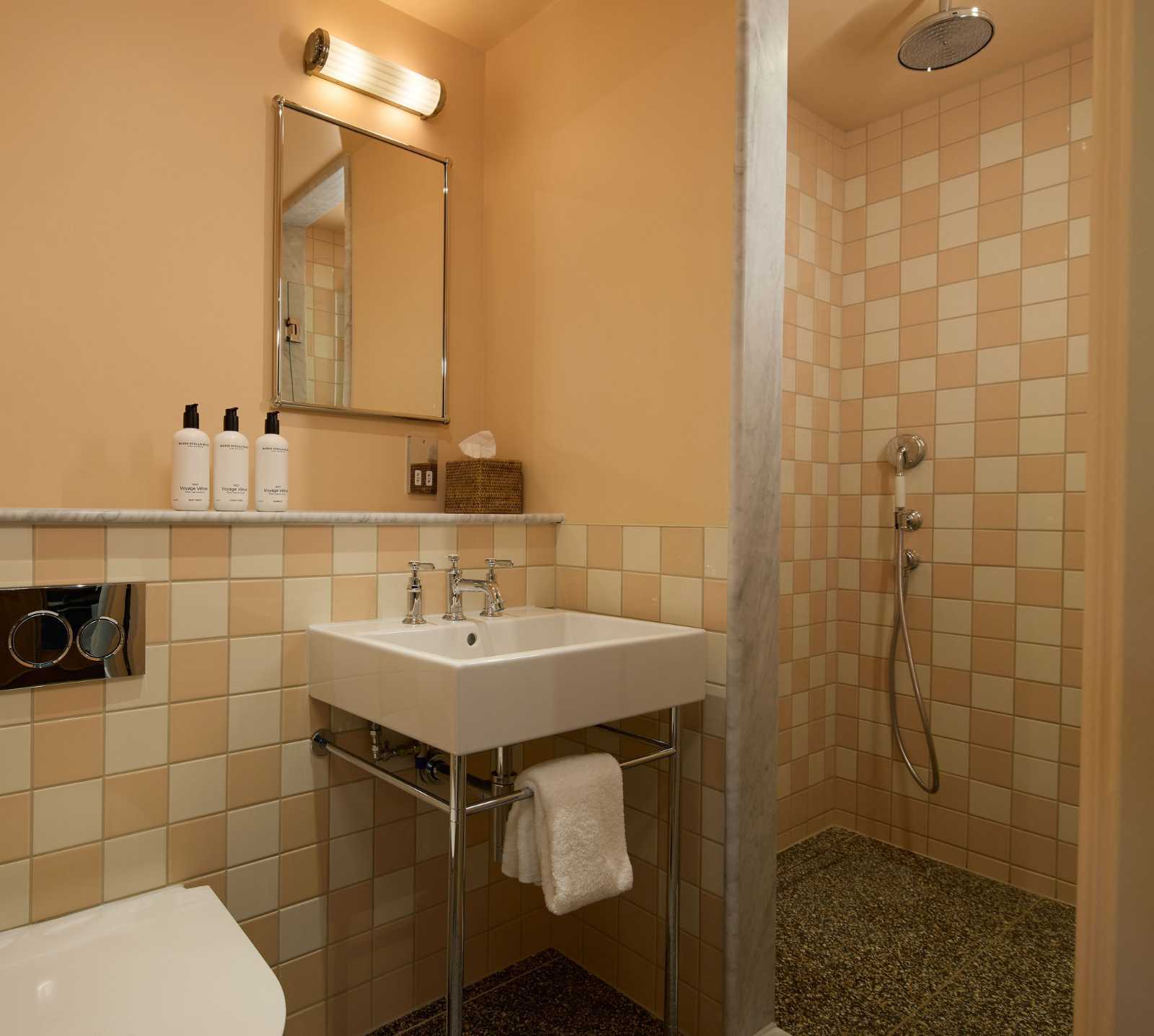 The July London Victoria - Executive Studios in 282 Vauxhall Bridge Road, Westminster, London, SW1V 1BB, United Kingdom - Property image 2 - VivreStays