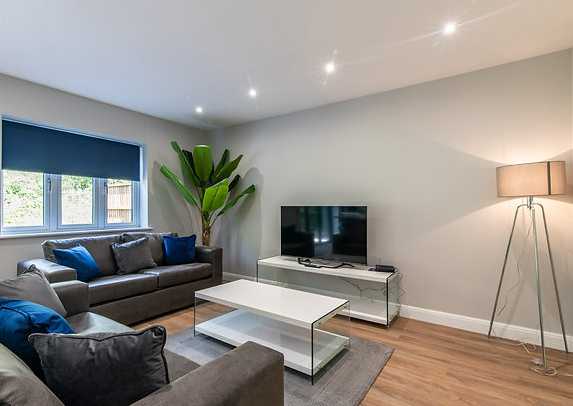 Bagworth House by Mia Partners in 314 Station Road, LE67 1BN - Property image 6 - VivreStays