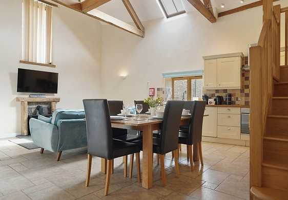 Holly Cottage by Mia Partners in EX34 9RG - Property image 4 - VivreStays