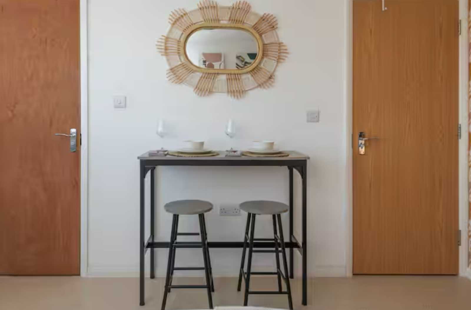 14 Shiplake House by Mia Partners in SL8 5LZ - Property image 5 - VivreStays