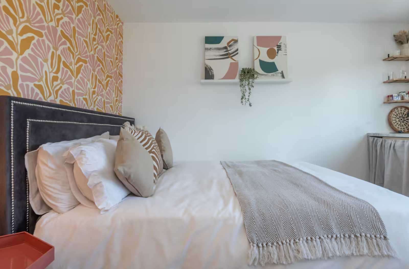 14 Shiplake House by Mia Partners in SL8 5LZ - Property image 11 - VivreStays