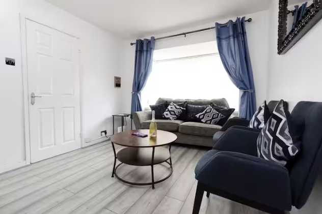 1 Bethel Place by Mia Partners in 1 Bethel Place, CF44 9PD - Property image 7 - VivreStays