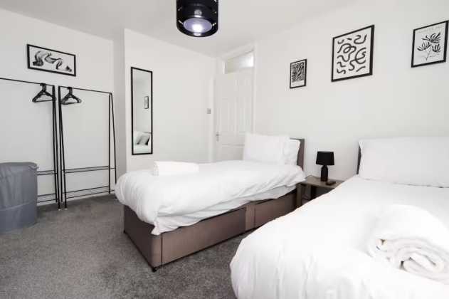 1 Bethel Place by Mia Partners in 1 Bethel Place, CF44 9PD - Property image 2 - VivreStays