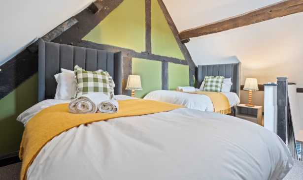 The Cottage, Uttoxeter Road by Mia Partners serviced apartment - UK - VivreStays