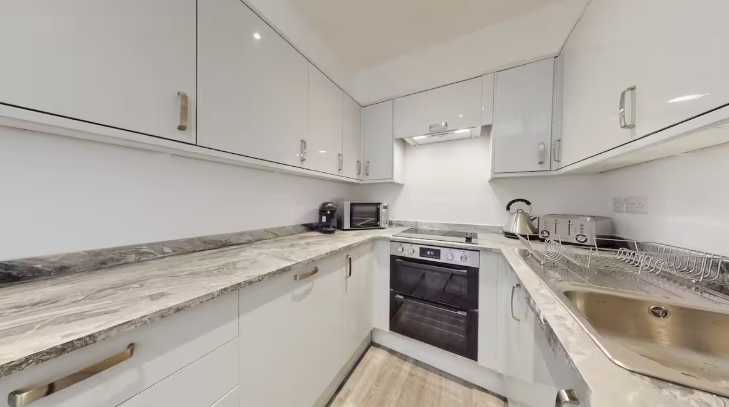 Kings Street Three Bed by Mia Partners in NP13 1DF - Property image 2 - VivreStays