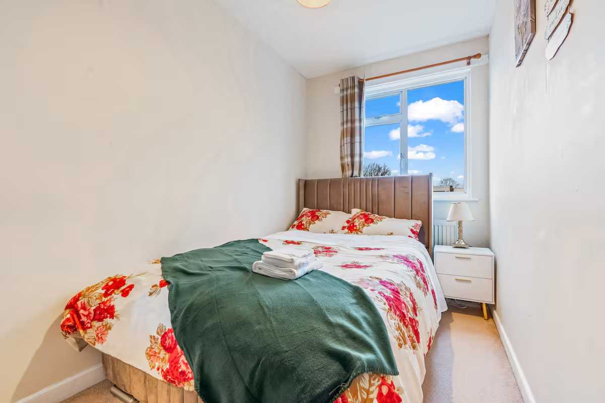 33 Balfour by Mia Partners in 33 Balfour, B79 7BH - Property image 2 - VivreStays