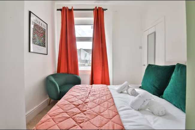 Salop Street by Mia Partners in 12 Salop Street, CF83 1FX - Property image 5 - VivreStays