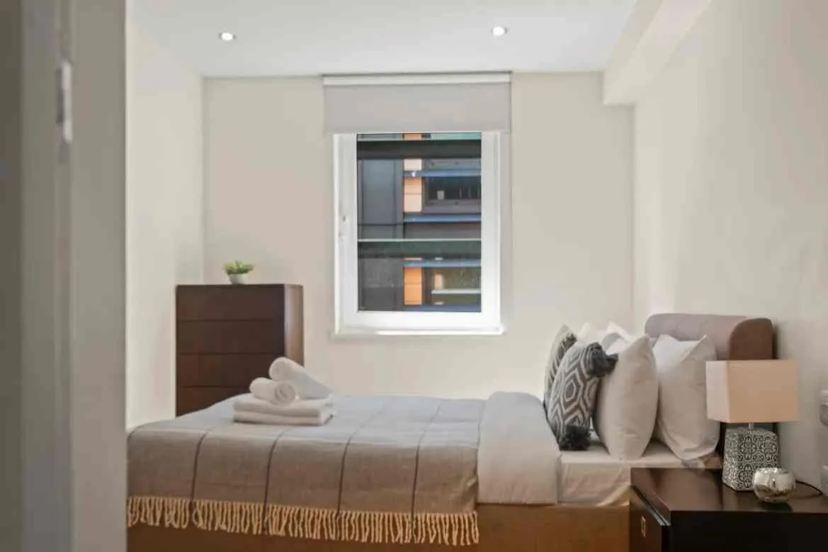 View 1 bed, 1 bath | LIFT Access | High Timber Street EC4V in EC4V 3PA, London, Greater London, England, United Kingdom 1 bed, 1 bath | LIFT Access | High Timber Street EC4V in EC4V 3PA, London, Greater London, England, United Kingdom - Property image 5 - VivreStays