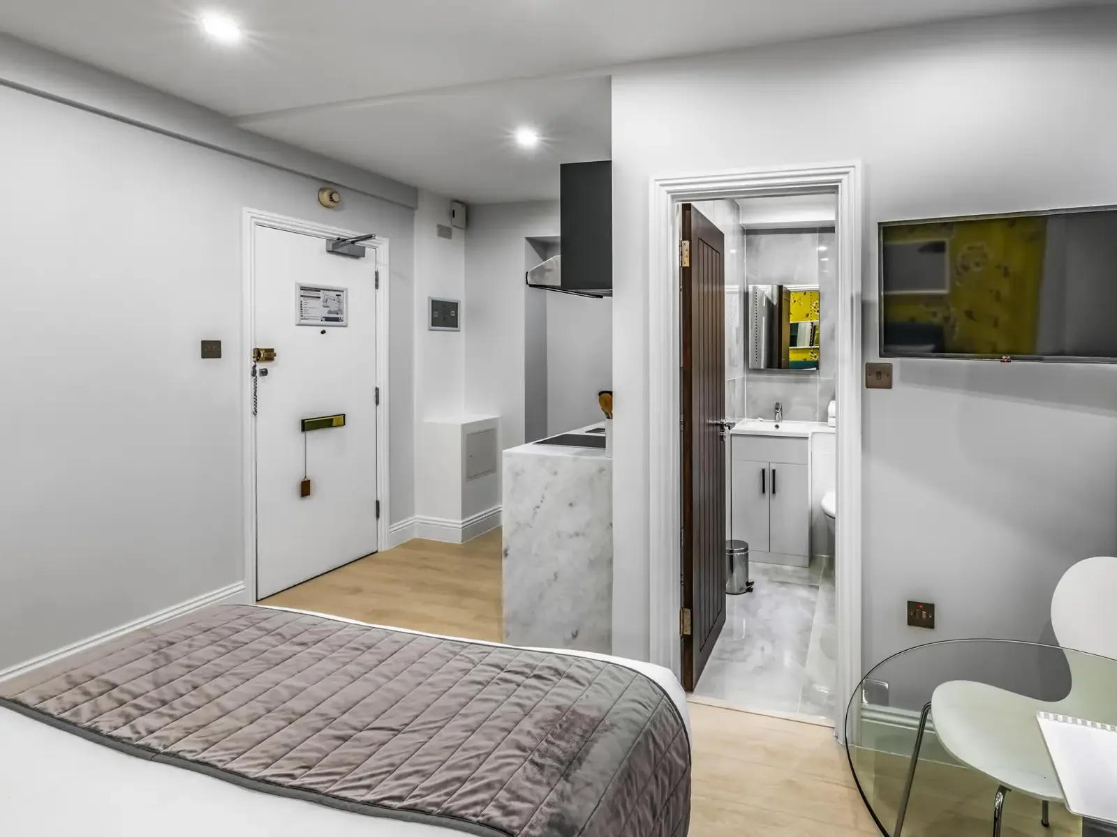 Standard Studio (1) in SW3 3DW, London, Greater London, England, United Kingdom - Property image 5 - VivreStays